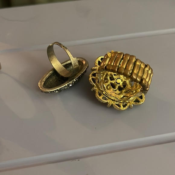 Amitra Singh adjustable rings - Picture 5 of 7